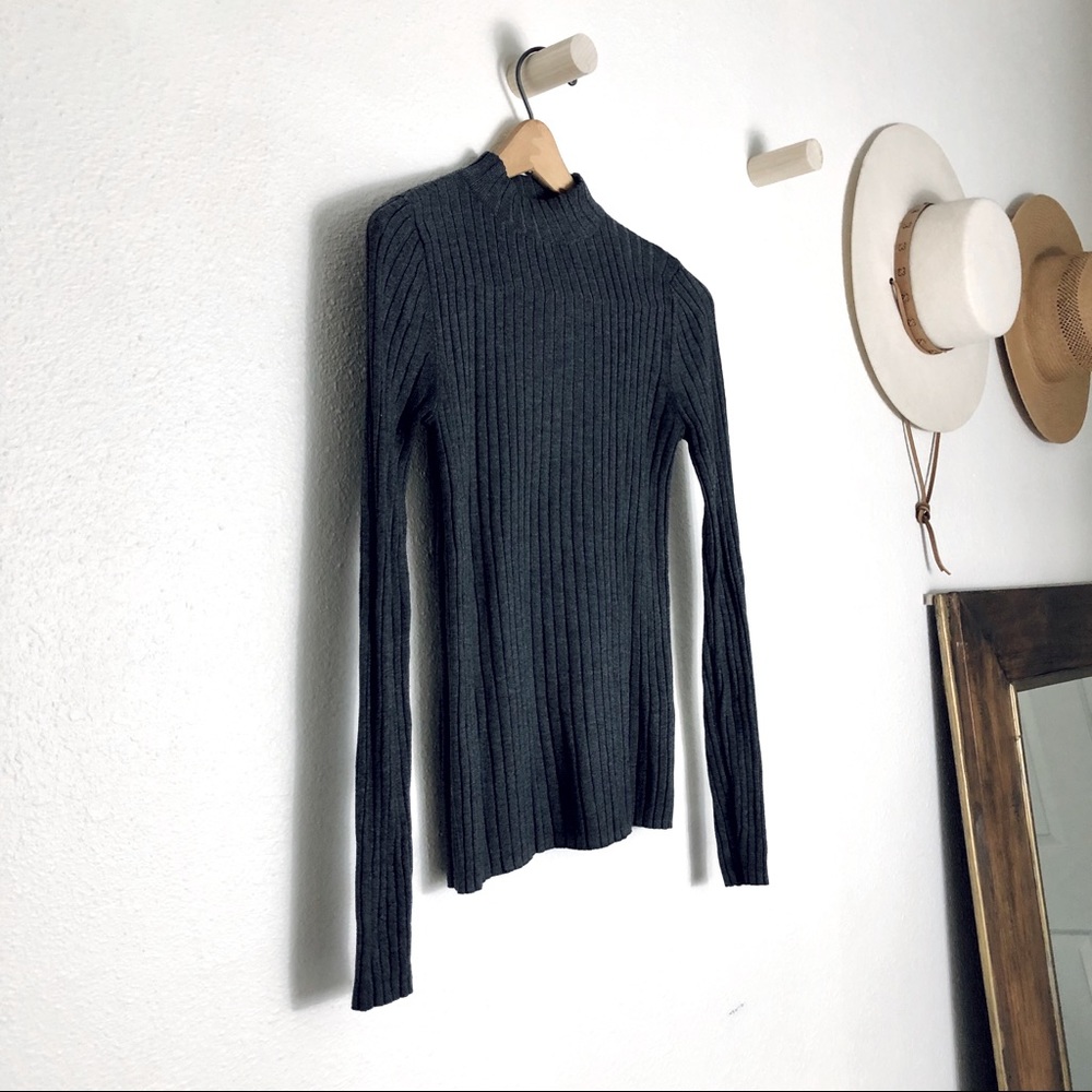 Mock neck ribbed sweater